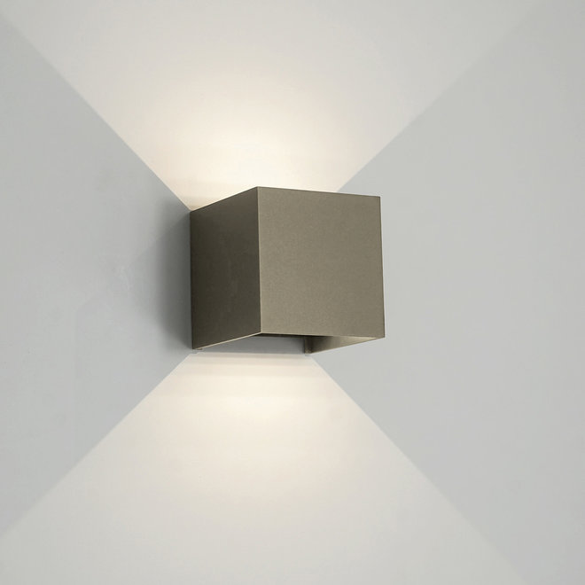 LED indoor/outdoor wall lamp BOXX square champagne Dimmable