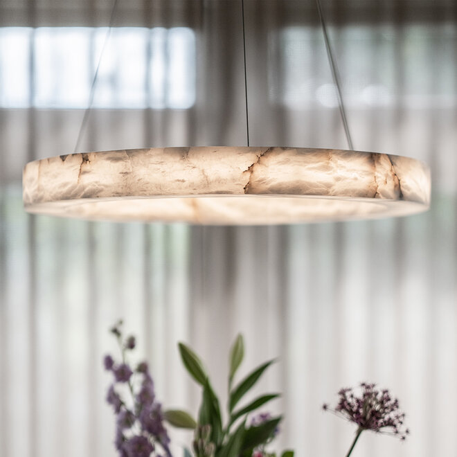 HALO 600 LED ring hanglamp – Albast natuursteen