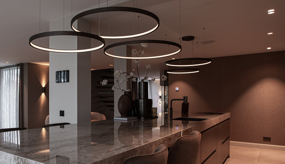 Project: HALO LED Ring Pendant Lights - An enrichment for a luxury hotel chic kitchen