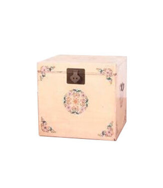 Fine Asianliving Antique Chinese Trunk Hand-painted Beige