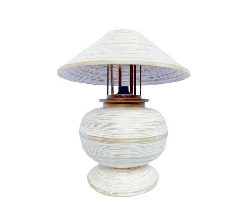 Lámpara de Mesa Espiral de Bambú Hecha a Mano Blanca D.37xA40cm