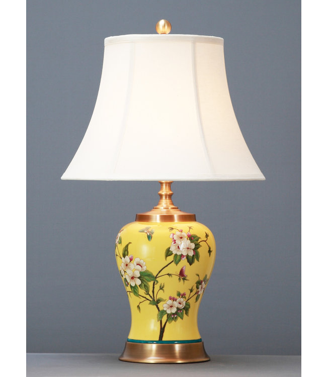 Lampe de Table en Porcelaine Chinoise avec Abat-jour Peinte à la Main Jaune D.41xH66cm