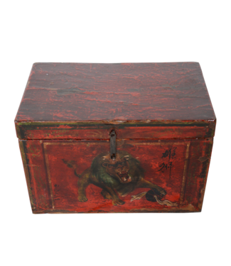 Fine Asianliving Antique Chinese Box Handpainted Chinese Myth