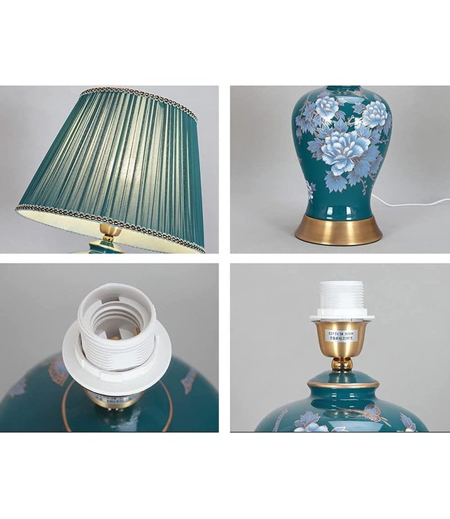 Lampe de Table en Porcelaine Chinoise Bleue Pivoines Peintes à  la Main Base en Bronze D.33xH53cm