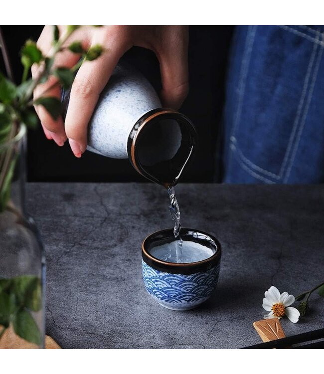 Sake Set Geschenkbox Blau Wellen Handgemacht - Miyako Set/5