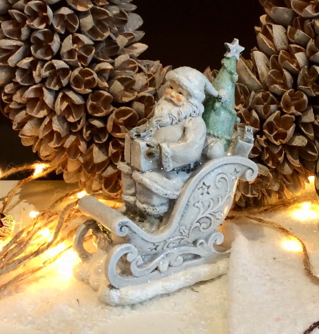 Kerstman slee decoratie - De 4 Jaargetijden