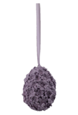 Oeuf, look romantique,fleurons