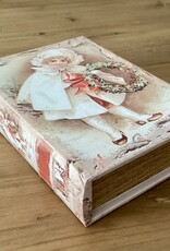 Aufbewahrungsbox in Buchform  "Mädchen mit Kranz“