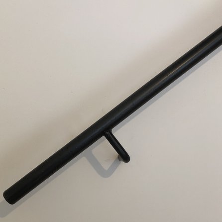 Handlauf Schmiedeeisen Schwarz - rund (20 mm) solide - mit runde Haltern - nach Maß - Handlauf Rundstahl geschmiedet / Treppengeländer Gusseisen mit mattschwarzer Beschichtung - RAL 9005