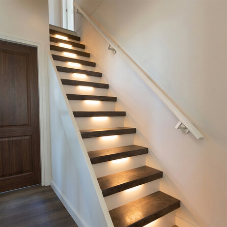 Handlauf grau - eckig (40x10 mm) - mit Handlaufhaltern Typ 11 - nach Maß - Treppengeländer Metall / Stahl beschichtet - RAL 7030, 7044, 1019 oder 9002