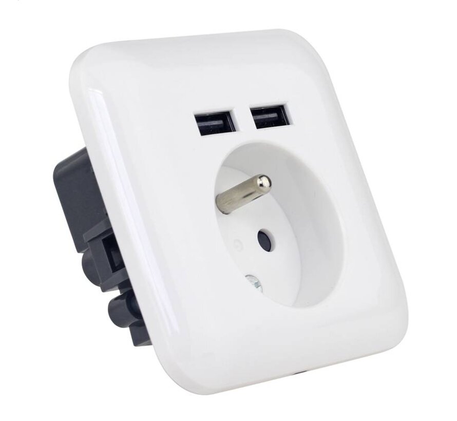 PLATINET WALL SOCKET FRENCH + 2 USB 2.1A