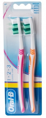 Oral B Tandenborstel 123 Classic Care Medium - 2 stuks