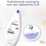 Dove Geschenkset | Return To Sender | Douchegel 250 ml + Crème 250 ml + 6 Dinerkaarsen