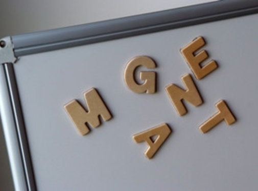 Houten magnetische letters