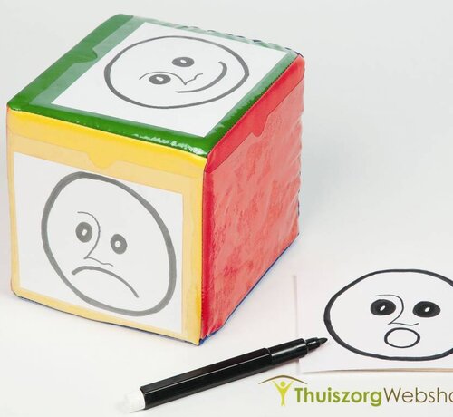 Grote zachte dobbelsteen met insteekpochetten 17 cm