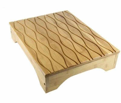 Anti-slip verhoogde opstapkruk in bamboe