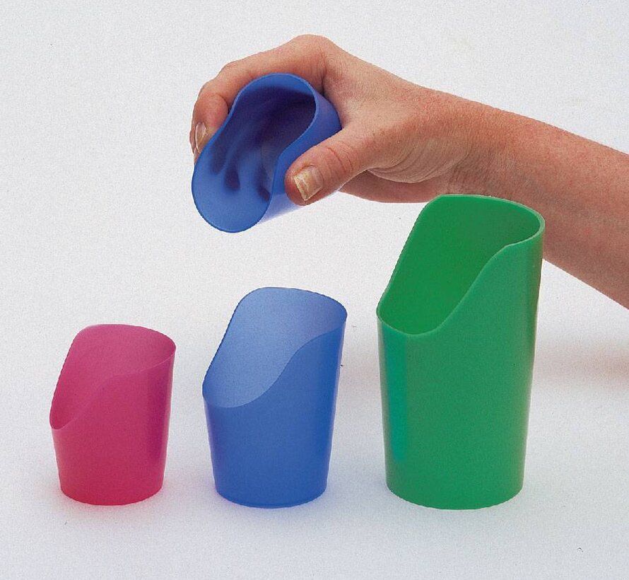 Flexibele beker met neusuitsparing