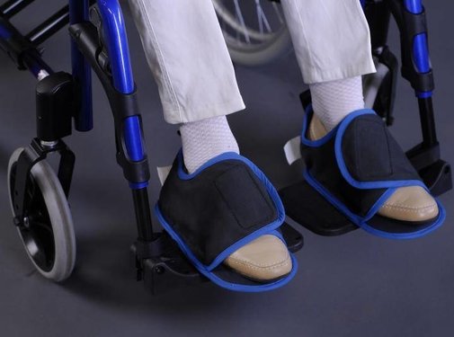 Antislip pantoffel voor aan de rolstoel