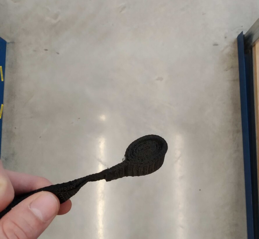 2 handvatten en katrol voor schouderoefeningen met deurbevestiging