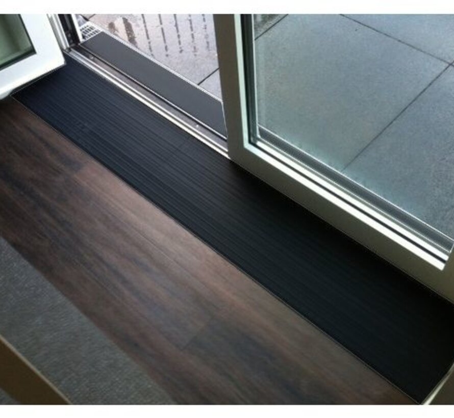 Rechte rubber drempelhulp met rechte zijde