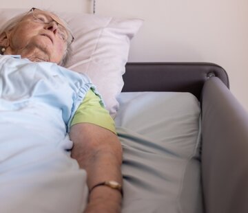 2-delig verpleegdeken brandvertragend