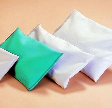 Zandzakjes in wit kunstleder