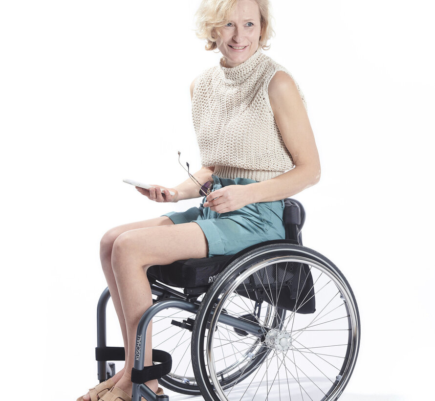 Rolstoelshort met haak en oog - groen katoen