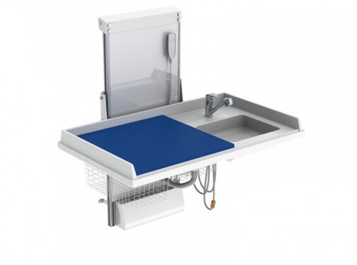 Wandgemonteerde elektrisch in hoogte verstelbare verzorgingstafel met lavabo