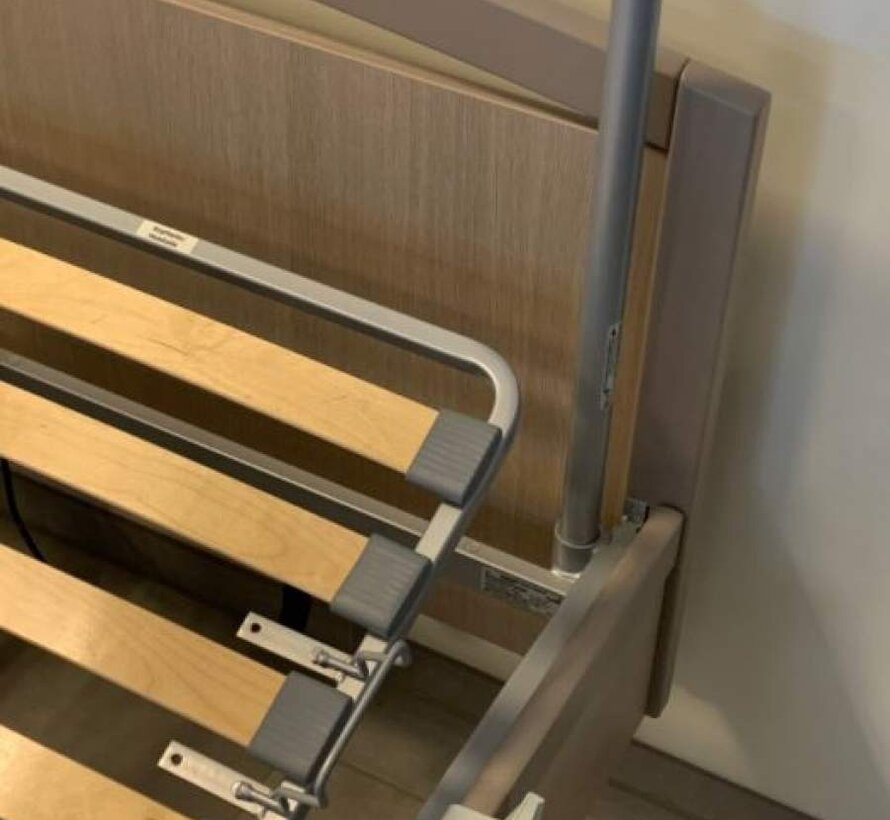 Elektrisch in hoogte verstelbaar box-tweepersoonsbed