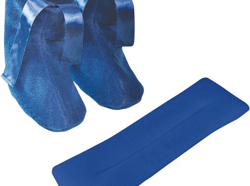 Set van magnetronbestendige pantoffels en nekwarmer