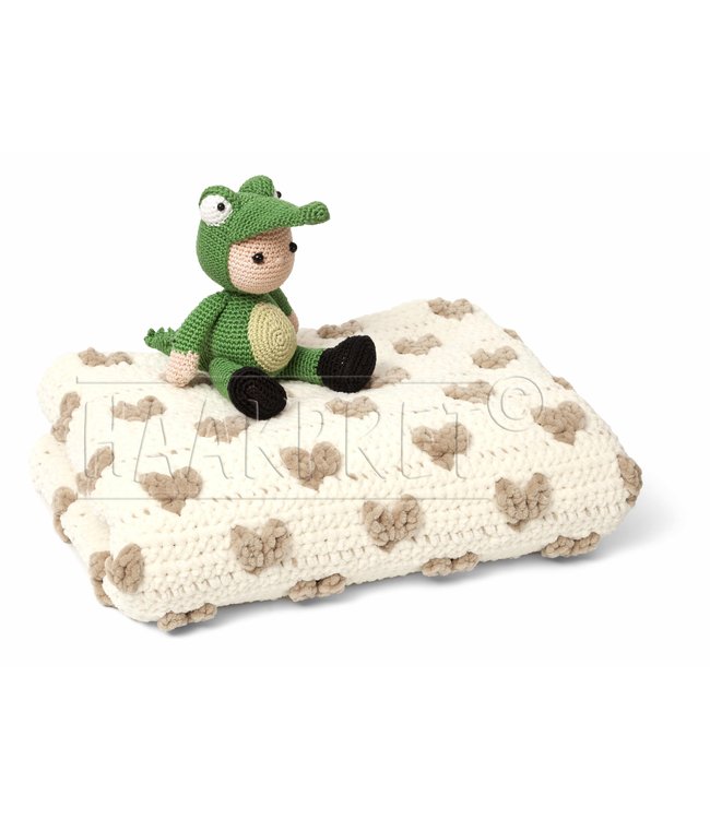 Haakpret Pattern baby blanket with big heart (Dutch)