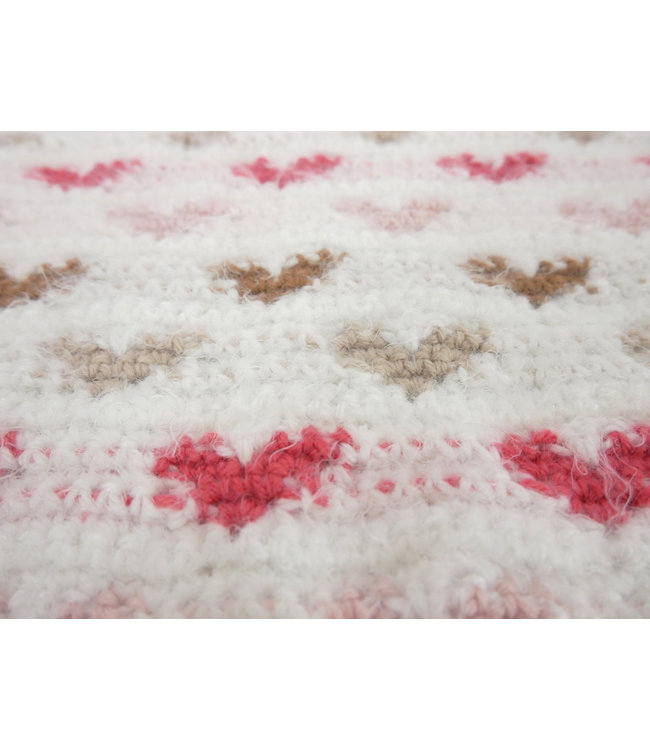 Haakpret Pattern baby blanket with colored heart (Dutch)