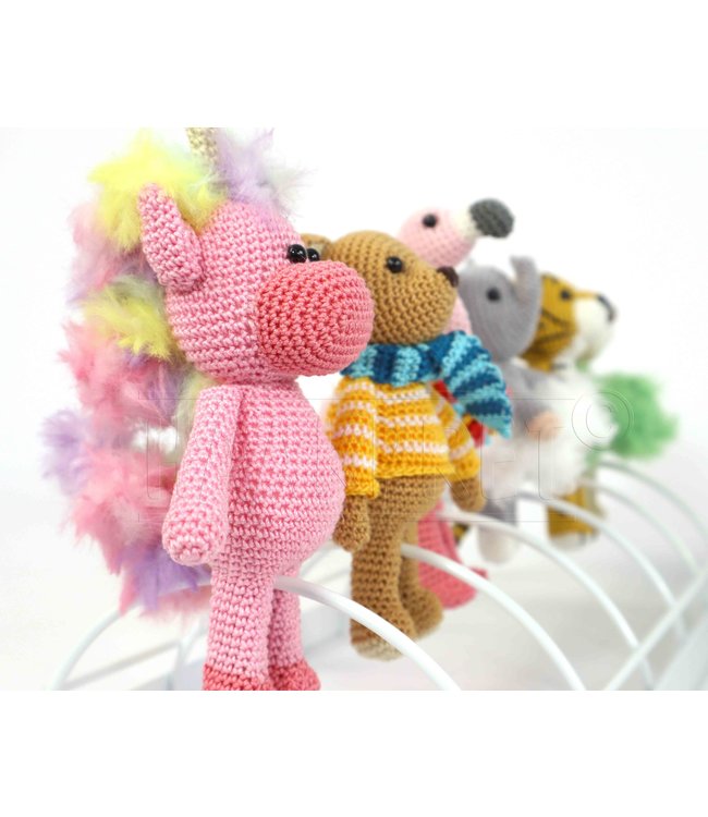 Haakpret Nr. 5 Knijpertje Eenhoorn - description du crochet néerlandais A5