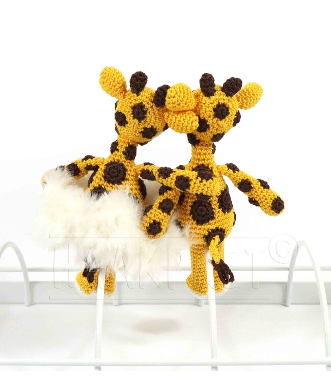 Haakpret Nr. 8 Knijpertje Giraffe - Dutch crochet description A5