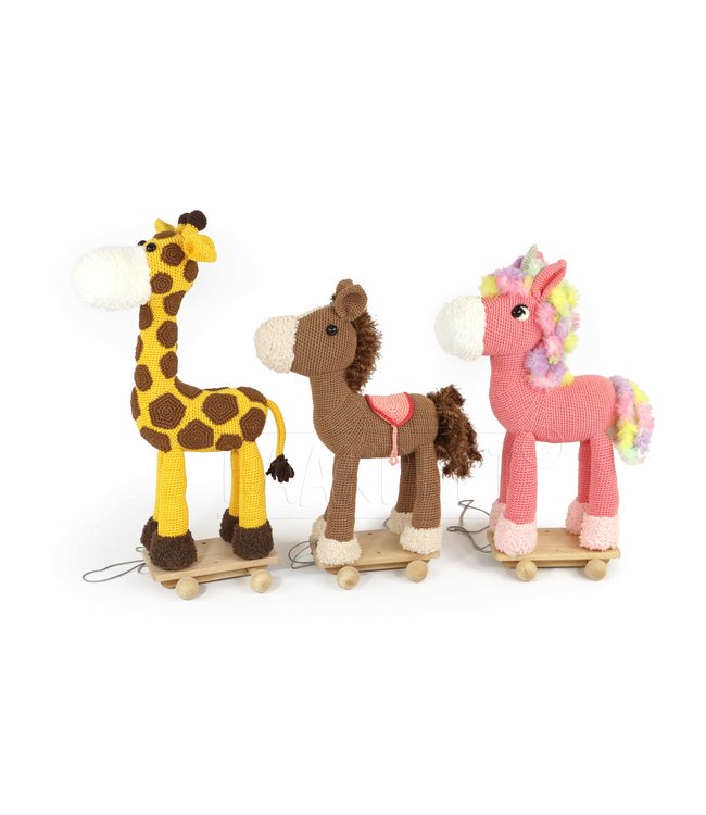 Haakpret Beesies haken deel 2 - hoog op de poten op de roller - Dutch