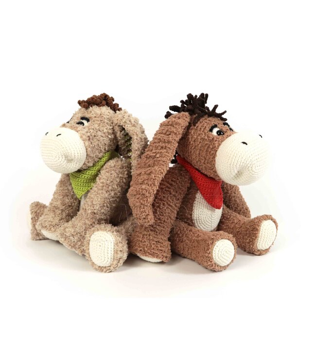 Haakpret Ezel Hazel -  Design A5 (Dutch)   - Anja Toonen