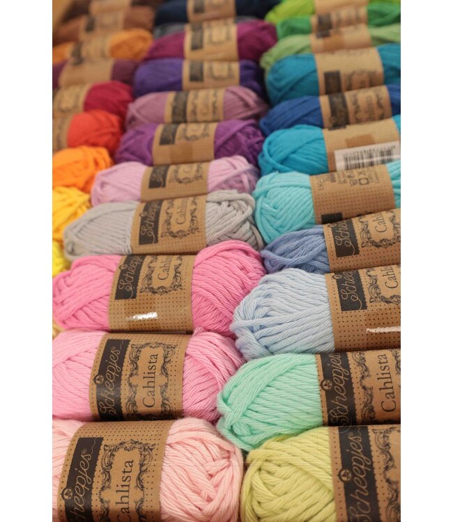 Scheepjes Cahlista 50g - 517 - Ruby