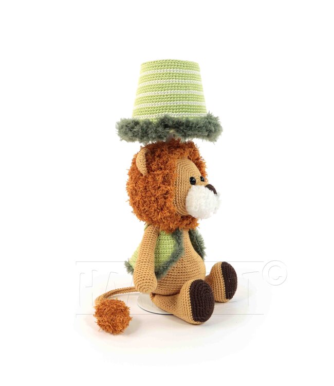 Haakpret Lion table lamp -  Design A5 (Dutch)   - Anja Toonen