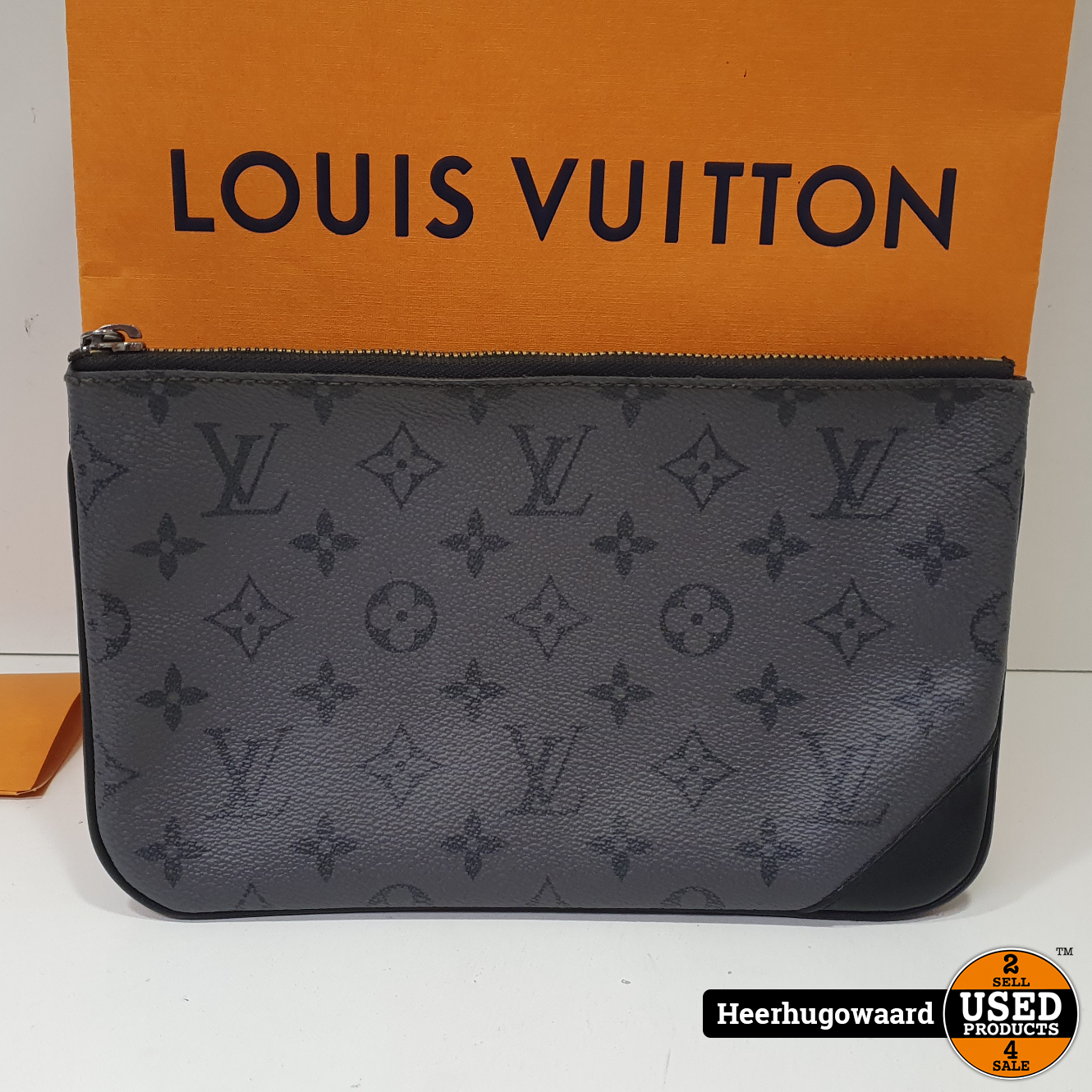 Louis Vuitton Black Monogram Galaxy Pochette Voyage MM