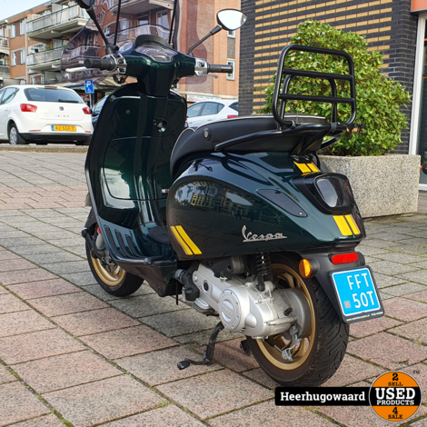 Piaggio Vespa Sprint 50 Racing Sixties 2021 *794km* ZGAN