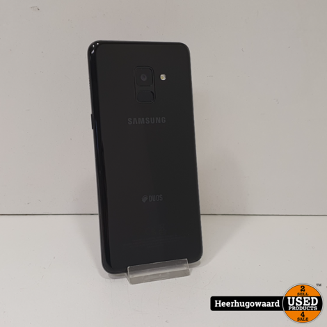 Samsung Galaxy A8 32GB Black in Nette Staat