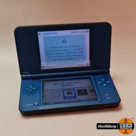Nintendo DSi XL Blue met lader