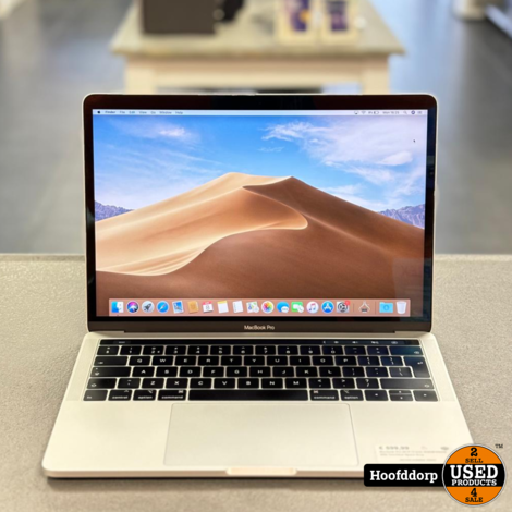 Macbook Pro 2019 13 Inch i5/8GB/256GB SSD Touchbar Space Gray | Nette staat