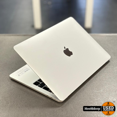 Macbook Pro 2019 13 Inch i5/8GB/256GB SSD Touchbar Space Gray | Nette staat
