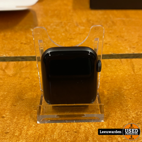 Apple Watch Nike Series 6 | 40MM - Used Products Leeuwarden
