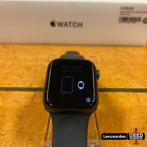 Apple Watch SE | 44mm | A2352 | Space Gray