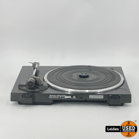 Technics SL-DD33 Direct Drive Platenspeler