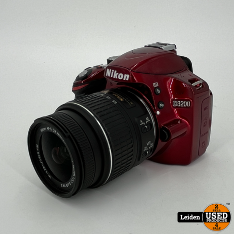 Nikon D3200 DSLR Rood + 18-55mm VR II Lens