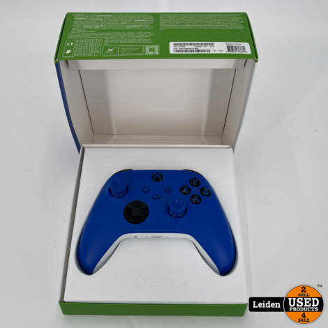 Microsoft Xbox Series X and S Wireless Controller Blue