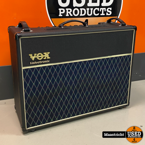 VOX AD120VT gitaarversterker + VOX VC-4 footcontroller